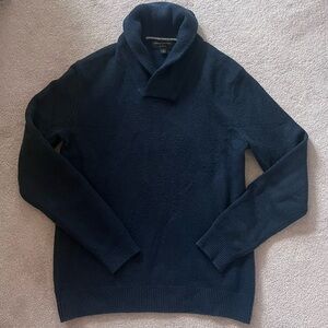 Banana Republic Plushy Super Cozy Men's Navy Sweater